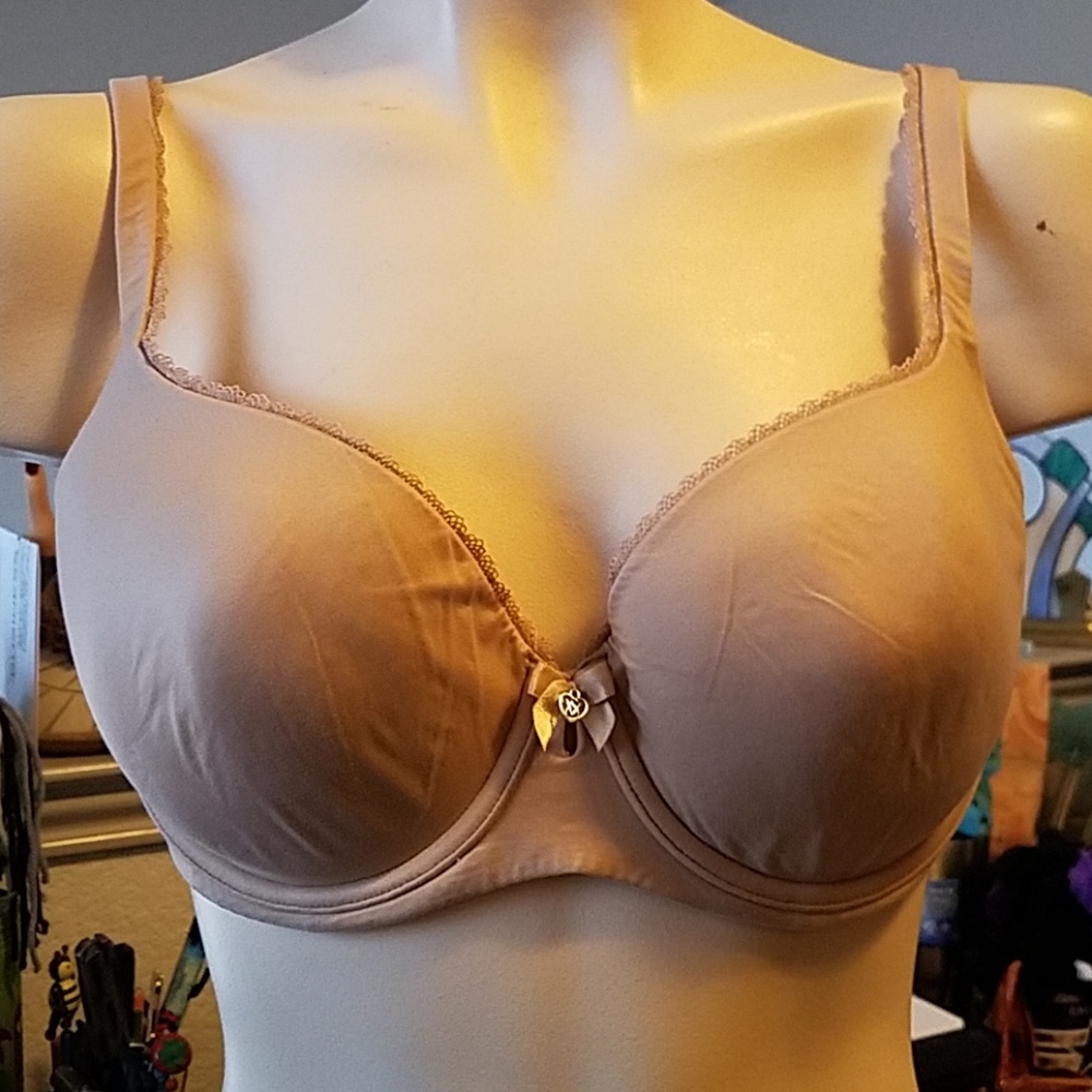 Victoria's Secret brand bra size 38C tan